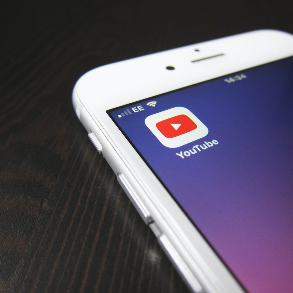 TIP OF THE WEEK: Popular Vlogging Topics